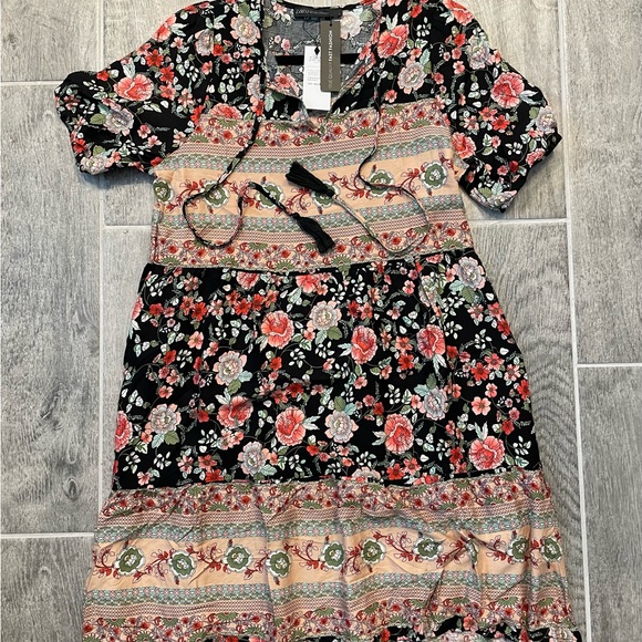 NWT Zanzea Black and Pink Floral Lightweight Boho Short Sleeve Dress - Picture 4 of 6